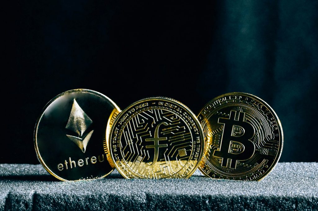 Stablecoins for salary payments, USDT, USDC