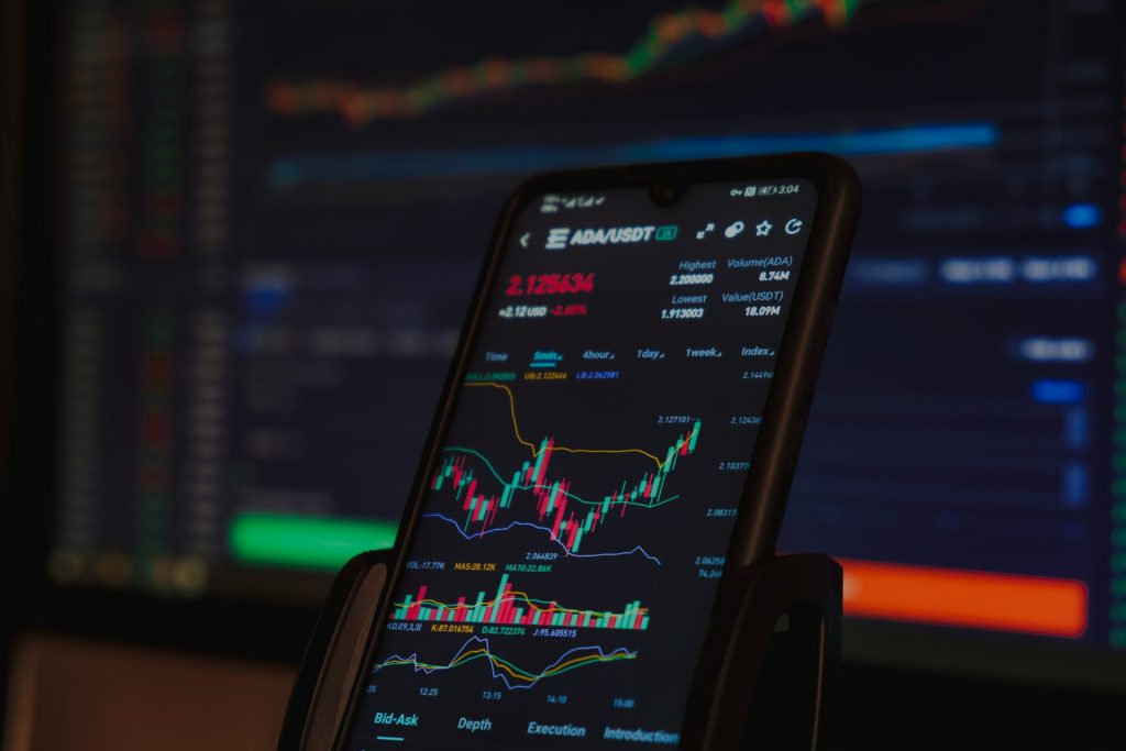 Understanding USDC, USDT, and Other Stablecoins for Salary Payments