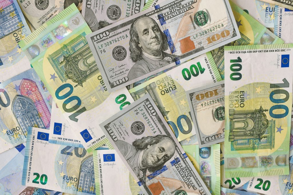 The Future of Payroll Multi-Currency, Stablecoins, and Real-Time Payments